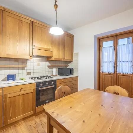 Apartment Casa Zardini, In Centro A *