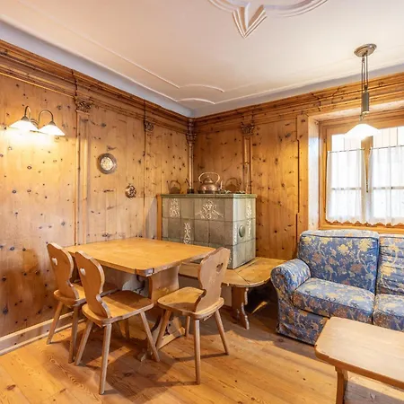 Casa Zardini, In Centro A * Cortina d'Ampezzo